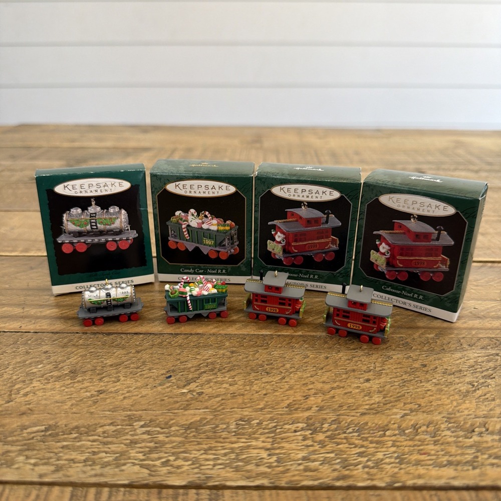 Hallmark Miniature Keepsake Ornaments Train - Noel R.R  - Lot Of 4 1995,97,98,98